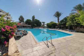 Dream Studio270m from the Beach